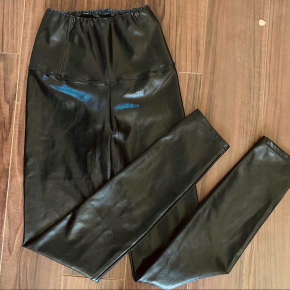 Wilfred Free Daria Pant / Legging - EUC - Picture 6 of 9